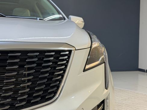 New 2025 Cadillac XT5 Premium Luxury w/ Technology Package FWD image 11