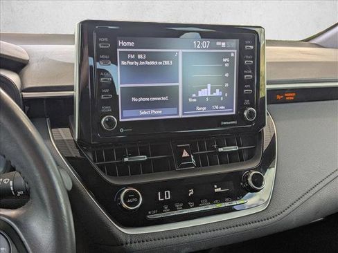 Used 2021 Toyota Corolla SE image 14