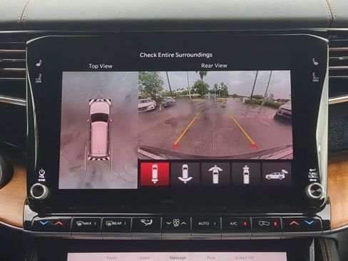 Used 2025 Jeep Grand Wagoneer Series III w/ Rear Seat Video Group 1 AWD/4WD image 26