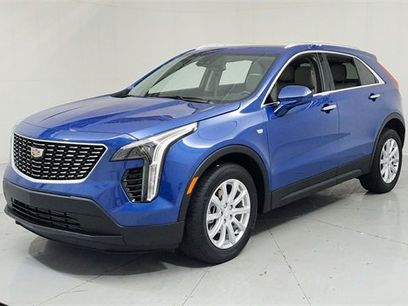 Certified 2023 Cadillac XT4 Luxury w/ Cold Weather Package