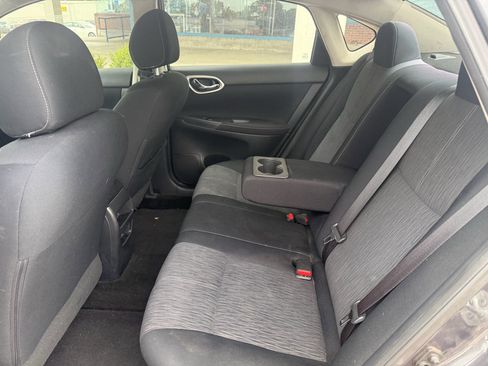 Used 2014 Nissan Sentra SV FWD image 12