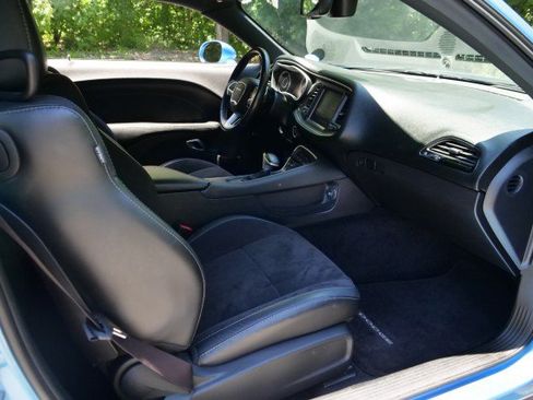 Used 2016 Dodge Challenger R/T Plus RWD image 34