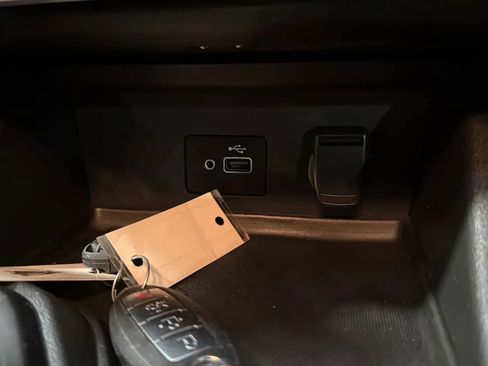 Used 2021 Nissan Sentra S FWD image 19