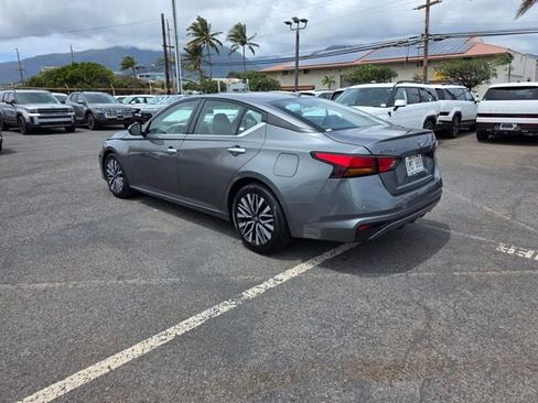 Used 2023 Nissan Altima 2.5 SV image 5