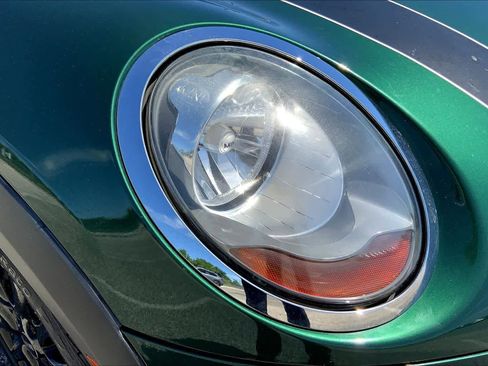 Used 2014 MINI Cooper 2-Door Hardtop image 26