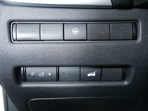 Used 2022 Nissan Rogue SV w/ SV Premium Package AWD/4WD image 24