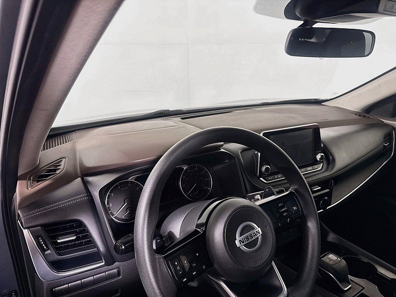 Used 2021 Nissan Rogue S FWD image 9