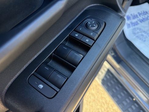 Certified 2025 Toyota 4Runner TRD Off-Road image 24