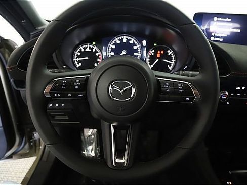 Used 2025 MAZDA MAZDA3 Carbon image 26