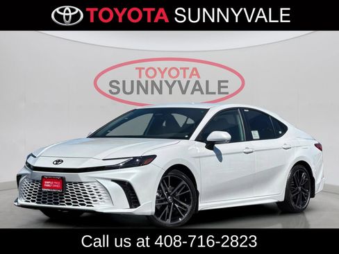 Used 2026 Toyota Camry XSE FWD image 1
