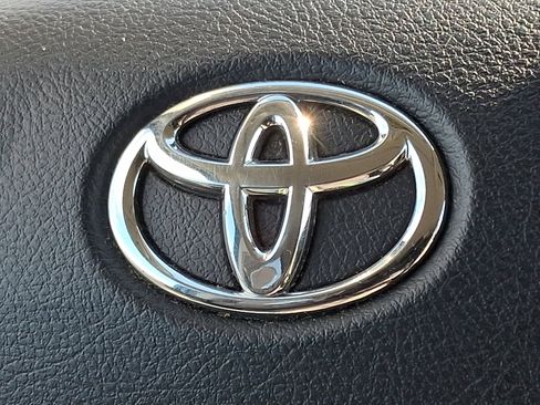 Used 2022 Toyota Tacoma image 24