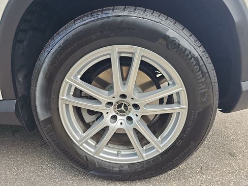 Certified 2026 Mercedes-Benz GLC 300 4MATIC image 35