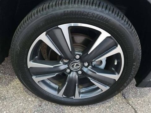 Used 2024 Lexus UX 250h AWD w/ Premium Package image 38