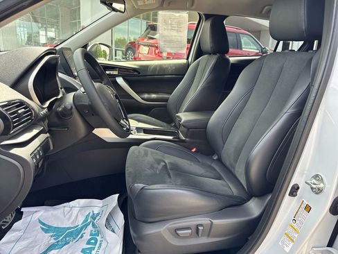 Used 2024 Mitsubishi Eclipse Cross SE AWD/4WD image 10