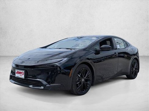 New 2026 Toyota Prius Plug-In Hybrid FWD image 4