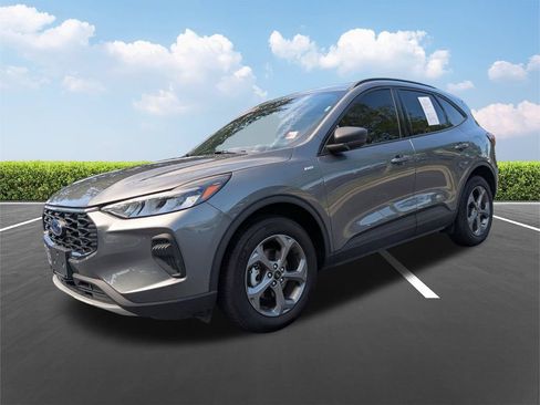 Used 2025 Ford Escape ST-Line AWD/4WD image 9