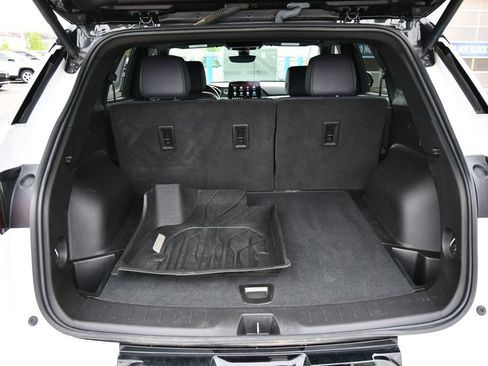 Used 2024 Chevrolet Blazer RS w/ Driver Confidence II Package FWD image 7