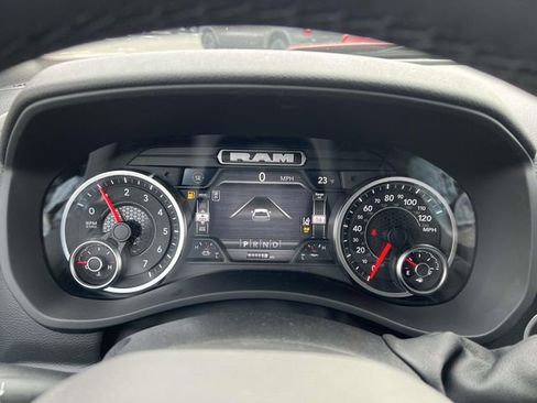 New 2026 RAM 2500 Big Horn AWD/4WD image 13