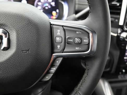 New 2026 RAM 2500 Laramie AWD/4WD image 25