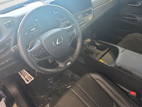 Certified 2025 Lexus ES 350 F Sport FWD image 15