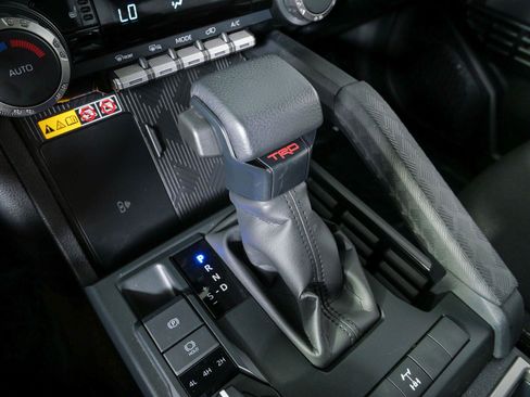 Used 2025 Toyota 4Runner TRD Off-Road AWD/4WD image 16