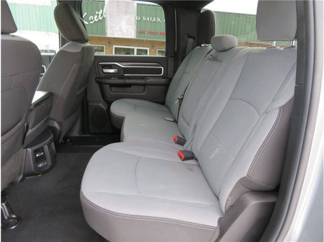 Used 2024 RAM 2500 Big Horn AWD/4WD image 5