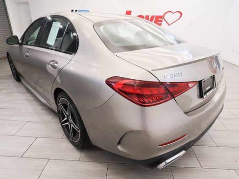 Used 2023 Mercedes-Benz C 300 4MATIC Sedan image 3