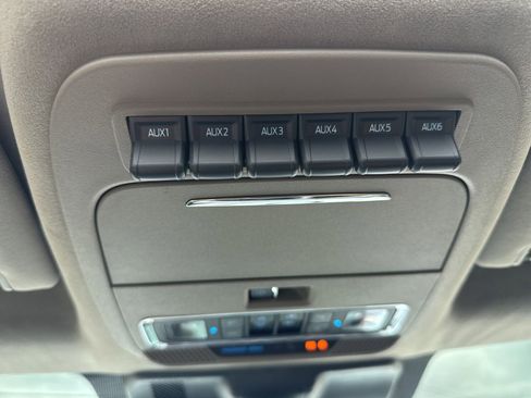 Used 2026 Ford F250 Platinum w/ Platinum Plus Package AWD/4WD image 17