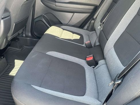 Used 2025 Chevrolet TrailBlazer LT w/ Convenience Package FWD image 10