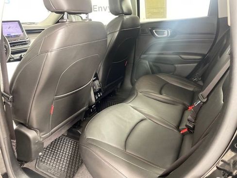 Used 2022 Jeep Compass Trailhawk w/ Trailhawk Elite Group AWD/4WD image 10