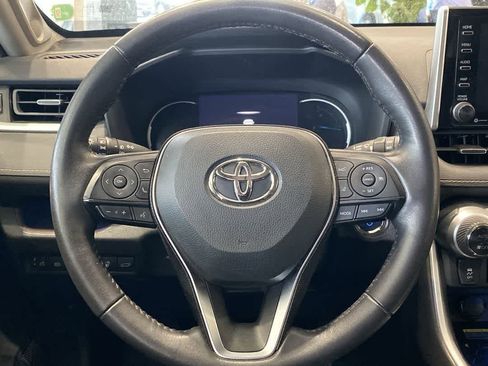 Used 2021 Toyota RAV4 Limited AWD/4WD image 17