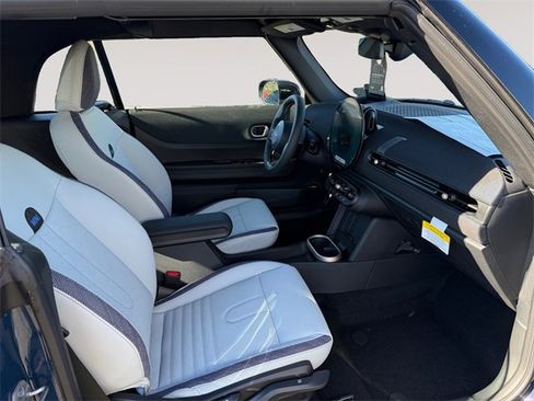 New 2026 MINI Cooper S image 15