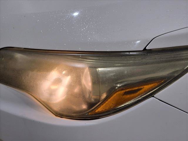 Used 2015 Toyota Camry SE FWD image 5
