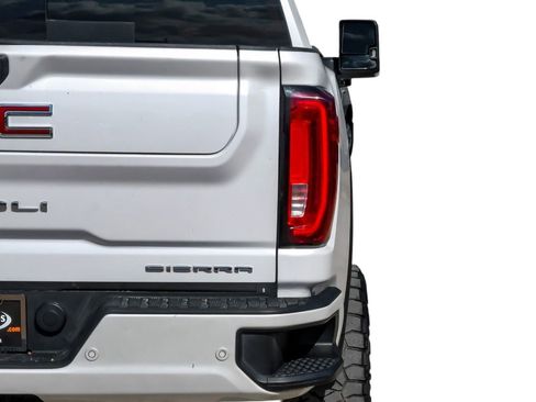 Used 2021 GMC Sierra 2500 Denali w/ Denali Ultimate Package AWD/4WD image 45