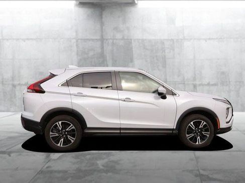 Used 2024 Mitsubishi Eclipse Cross SE image 5
