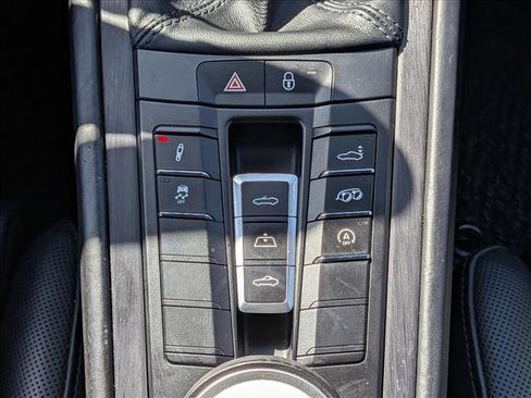 Used 2017 Porsche 911 Carrera GTS image 16