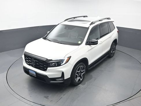 Certified 2022 Honda Passport Elite image 39
