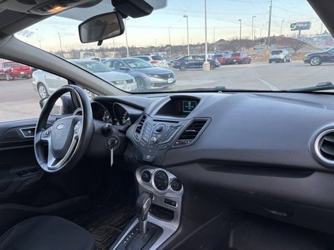 Used 2014 Ford Fiesta SE w/ Comfort Package image 23