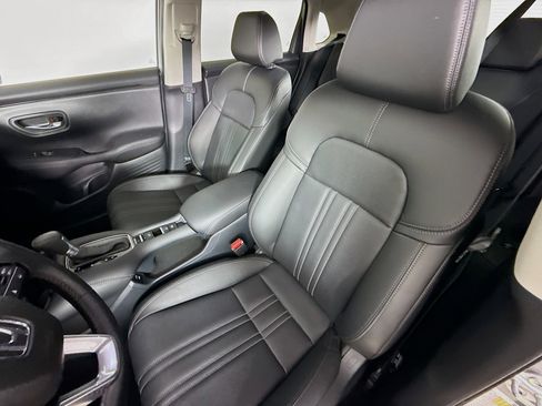 Certified 2026 Honda HR-V EX-L image 25