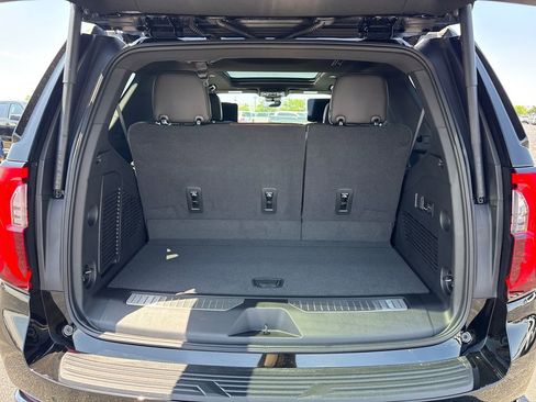 New 2026 GMC Yukon Denali Ultimate AWD/4WD image 32