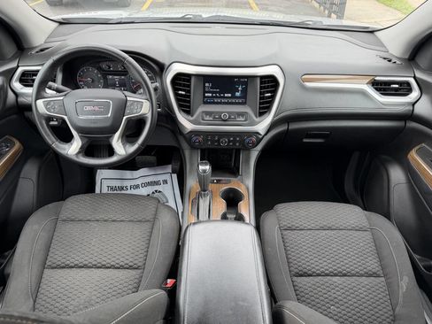 Used 2017 GMC Acadia SLE FWD image 12