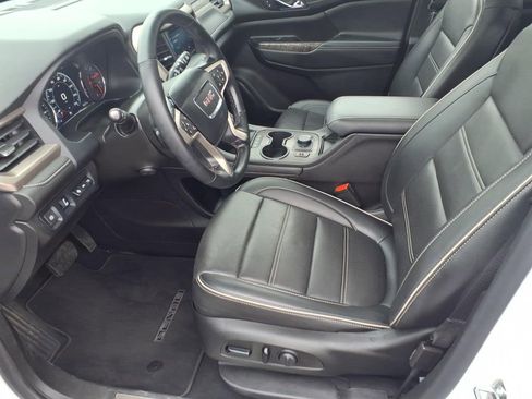 Used 2023 GMC Acadia Denali w/ Denali Ultimate Package AWD/4WD image 9
