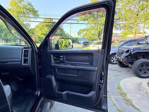 Used 2017 RAM 2500 Tradesman w/ Popular Equipment Group AWD/4WD image 18