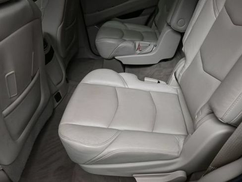 Used 2020 Cadillac Escalade Luxury AWD/4WD image 22