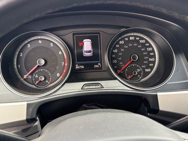 Used 2021 Volkswagen Atlas SE w/ Panoramic Sunroof Package AWD/4WD image 10