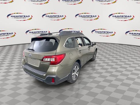 Used 2018 Subaru Outback 2.5i Limited w/ Popular Package #2 AWD/4WD image 8
