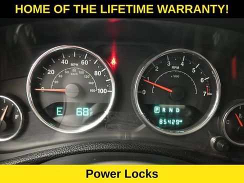 Used 2015 Jeep Wrangler Sport AWD/4WD image 16