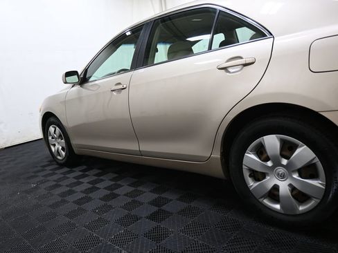 Used 2008 Toyota Camry LE FWD image 9