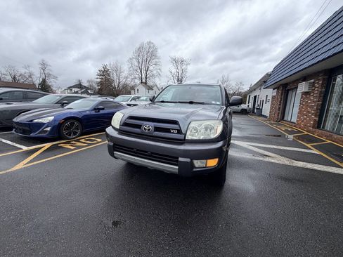 Used 2003 Toyota 4Runner Limited image 2