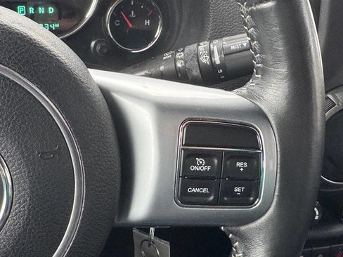 Used 2016 Jeep Wrangler Unlimited Sport image 14